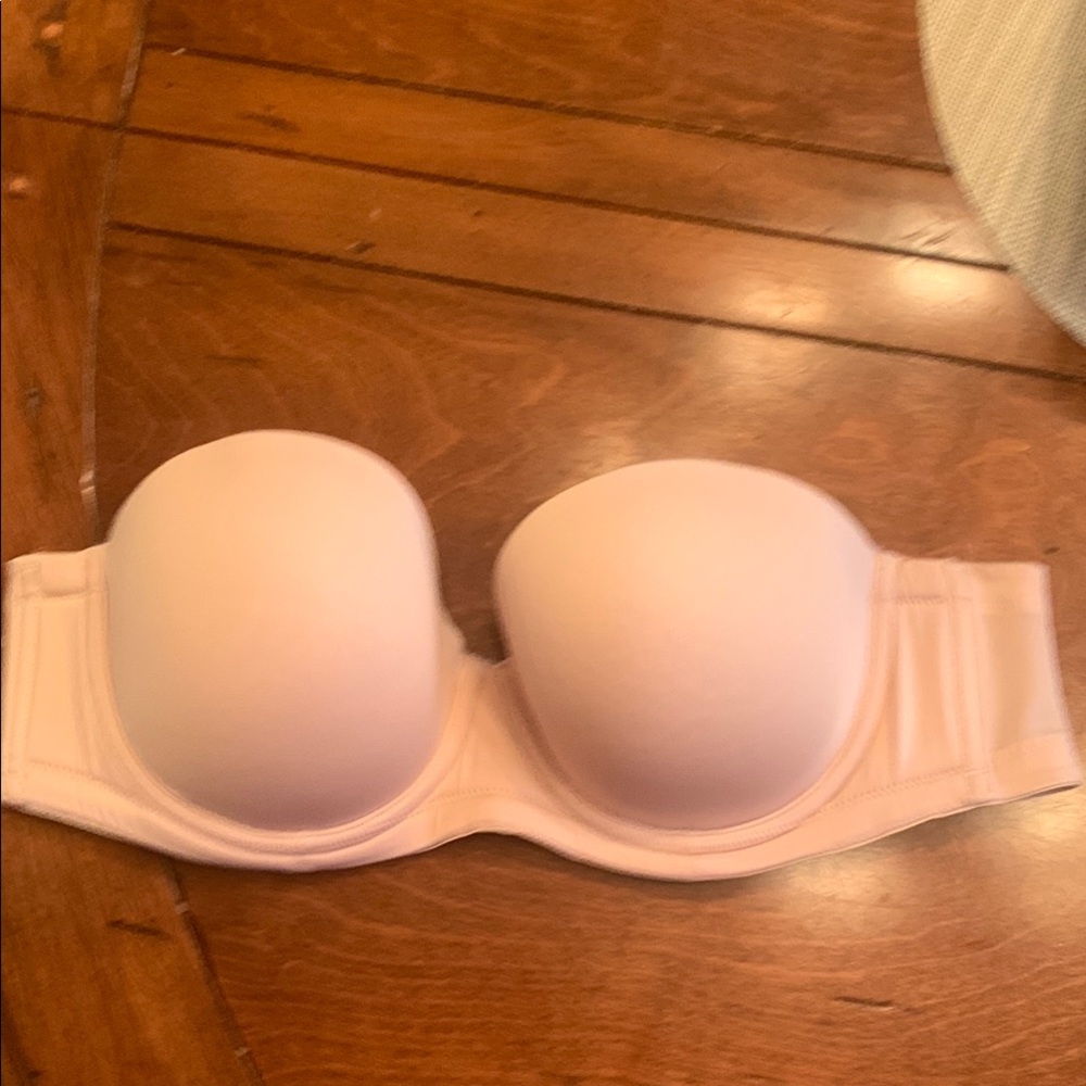 Wacoal Cream strapless Bra with Molded Cups and Underwire , like new